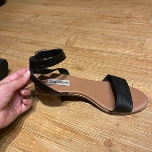 Steve Madden black block heels